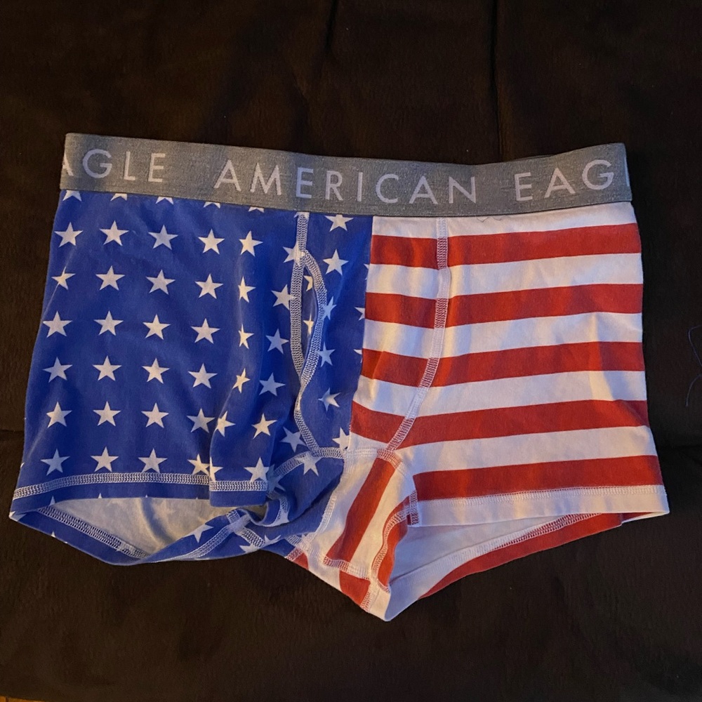 Men’s American Eagle Trunks